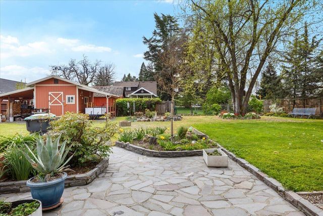 440 Bush Street, Central Point, OR 97502