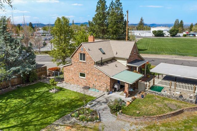 440 Bush Street, Central Point, OR 97502