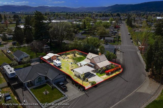 440 Bush Street, Central Point, OR 97502