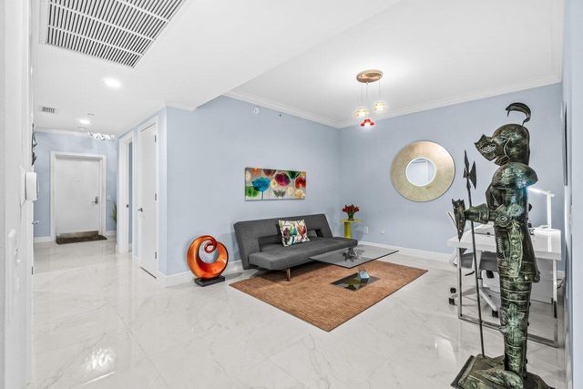 2650 Lake Shore Drive 406, Riviera Beach, FL 33404