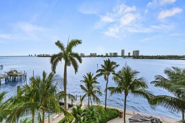 2650 Lake Shore Drive 406, Riviera Beach, FL 33404