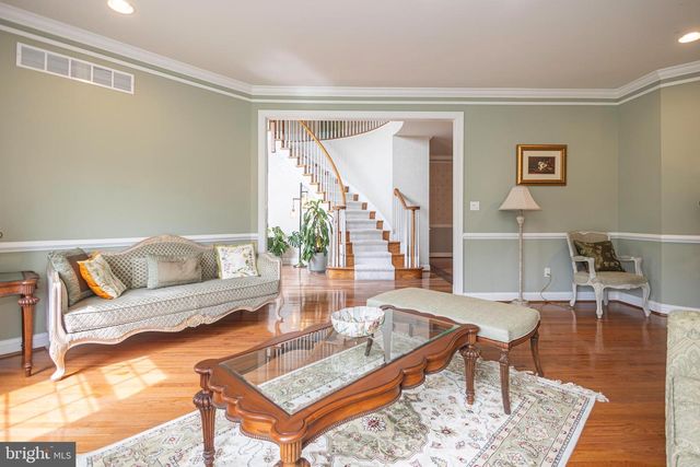 1901 PARK DR, Newtown, PA 18940