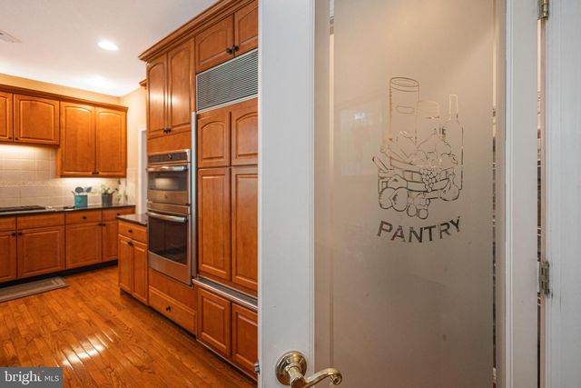 1901 PARK DR, Newtown, PA 18940