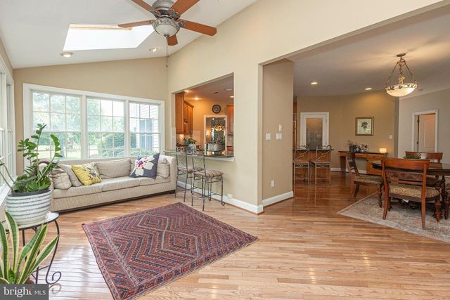1901 PARK DR, Newtown, PA 18940