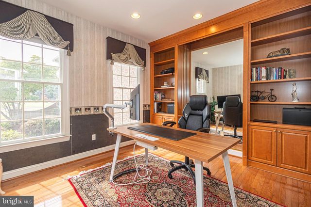 1901 PARK DR, Newtown, PA 18940