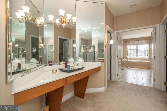 1901 PARK DR, Newtown, PA 18940