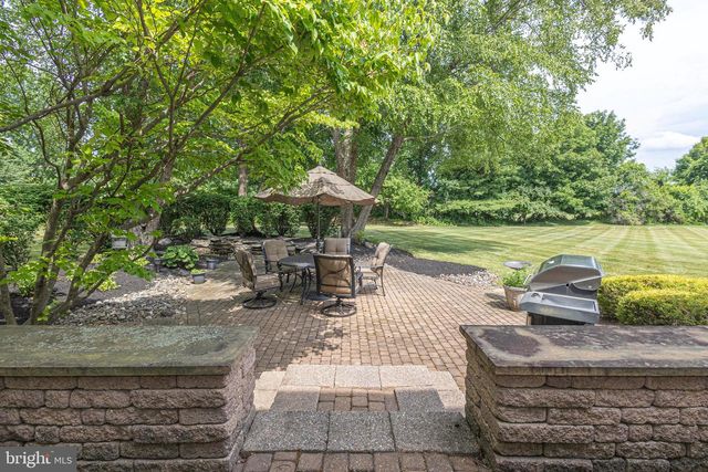 1901 PARK DR, Newtown, PA 18940