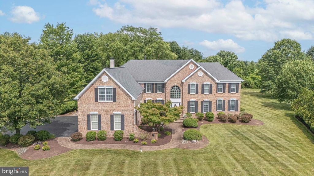1901 PARK DR, Newtown, PA 18940