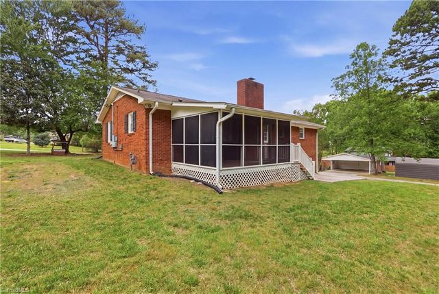 3415 Longview Drive, Archdale, NC 27263