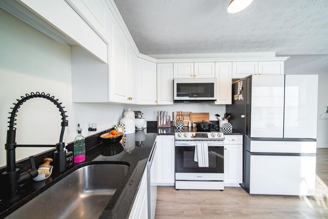 2906 Gatewood Drive, Phenix City, AL 36870