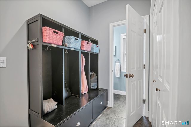 7 Harvest Glen, East Lyme, CT 06333