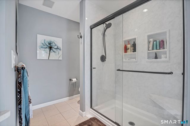7 Harvest Glen, East Lyme, CT 06333