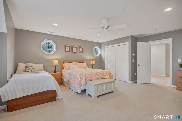 7 Harvest Glen, East Lyme, CT 06333