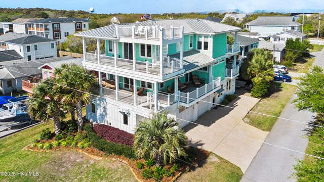 302 S Fourth Avenue, Kure Beach, NC 28449