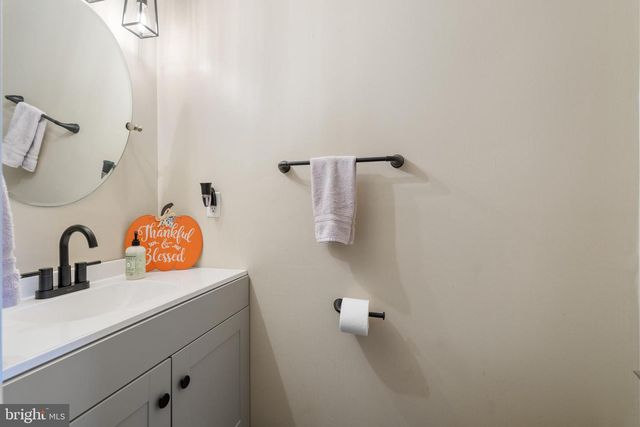 92 LAUREL CT, Quakertown, PA 18951