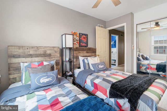 92 LAUREL CT, Quakertown, PA 18951