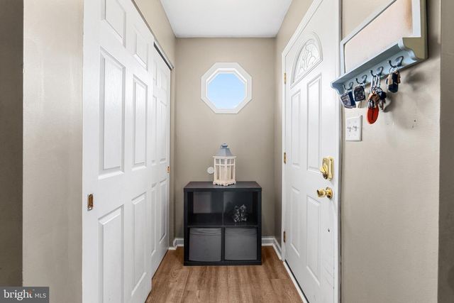 92 LAUREL CT, Quakertown, PA 18951