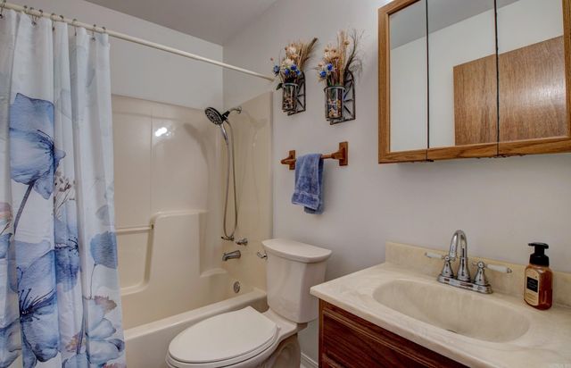 817 N Walkers Corner Road, Scott, AR 72142