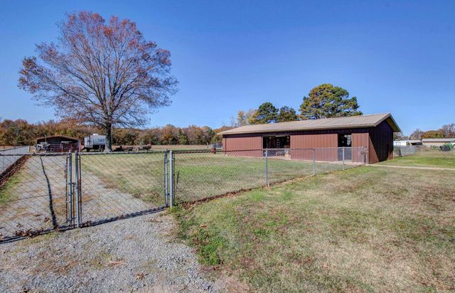 817 N Walkers Corner Road, Scott, AR 72142
