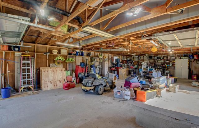 817 N Walkers Corner Road, Scott, AR 72142