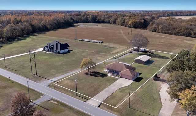 817 N Walkers Corner Road, Scott, AR 72142