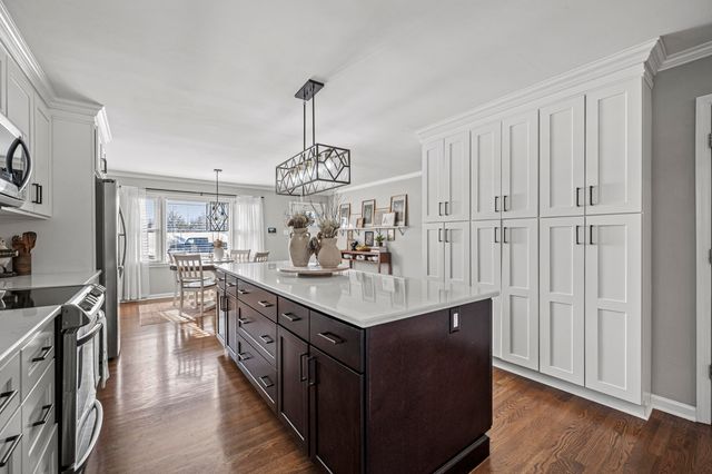 427 Springhill Drive, Lexington, KY 40503