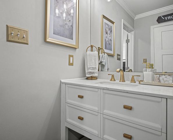 427 Springhill Drive, Lexington, KY 40503