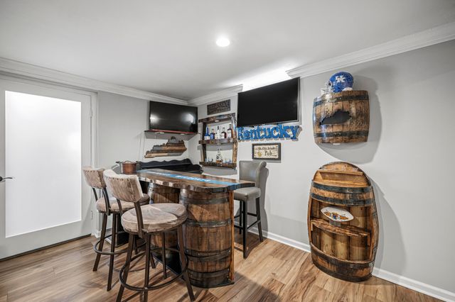 427 Springhill Drive, Lexington, KY 40503