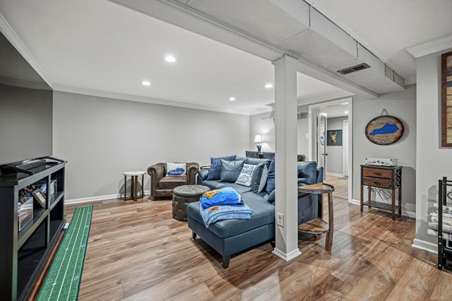 427 Springhill Drive, Lexington, KY 40503