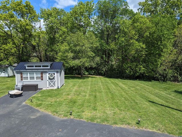 427 Springhill Drive, Lexington, KY 40503