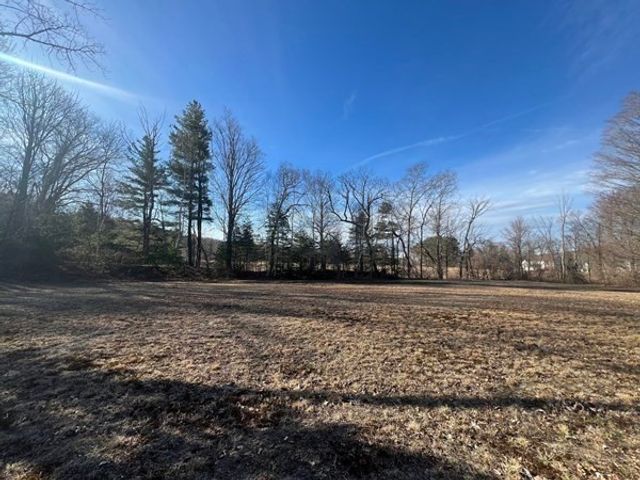 5v Red Gap Rd, Wilbraham, MA 01095