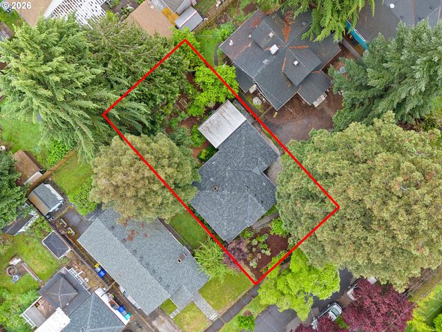 8604 N VAN HOUTEN Ave, Portland, OR 97203
