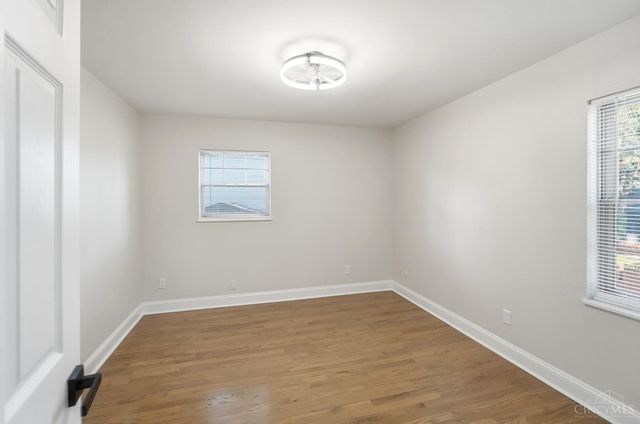 38 Handel Lane, Greenhills, OH 45218