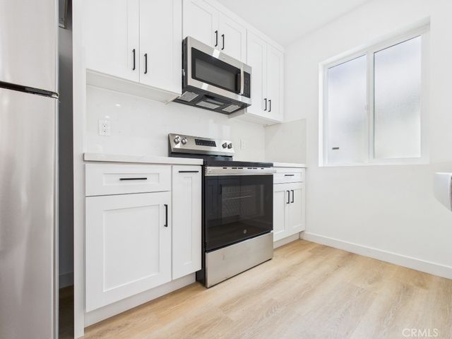 748 Newport Avenue 5, Long Beach, CA 90804