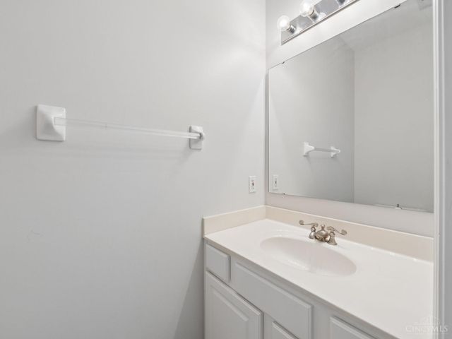 3658 Pebble Creek Court, Mason, OH 45040