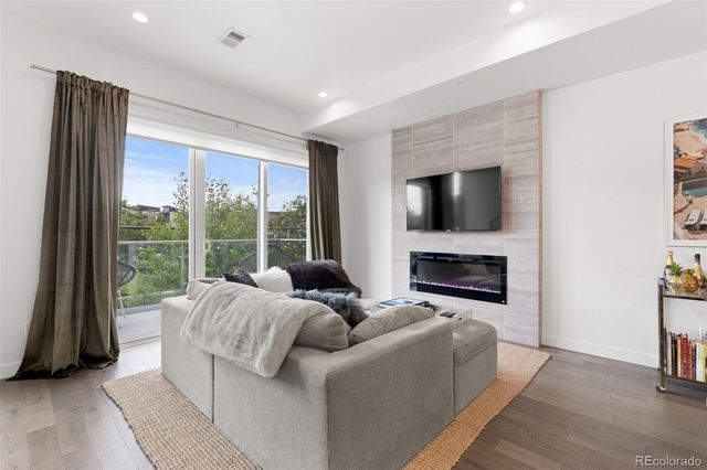 1608 Irving Street, Denver, CO 80204