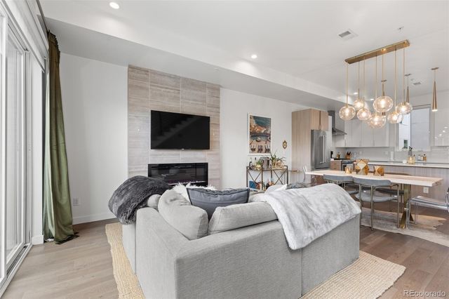 1608 Irving Street, Denver, CO 80204