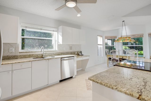6519 LUCAYA Avenue, Boynton Beach, FL 33437