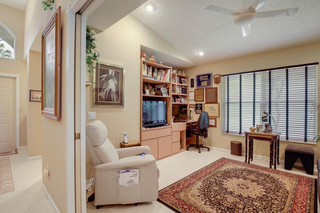 6519 LUCAYA Avenue, Boynton Beach, FL 33437