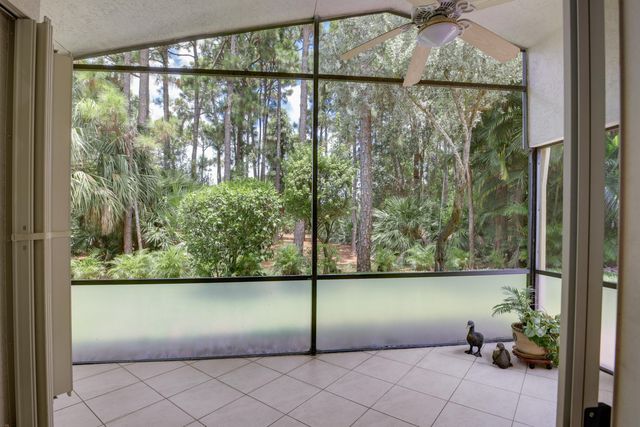 6519 LUCAYA Avenue, Boynton Beach, FL 33437