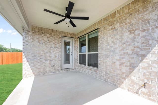 131 Kingfisher Lane, Aledo, TX 76008