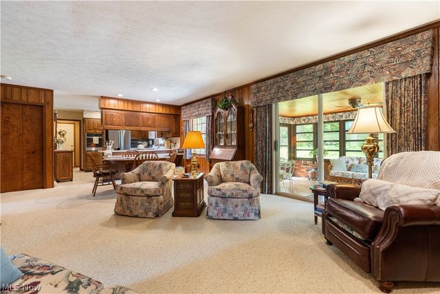 5233 Limerick Avenue NW, North Canton, OH 44720
