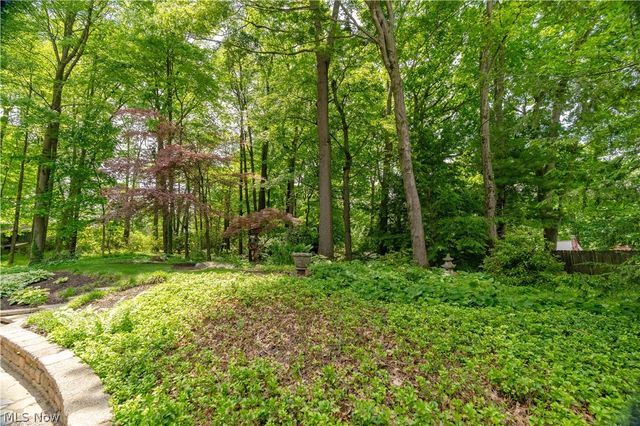 5233 Limerick Avenue NW, North Canton, OH 44720