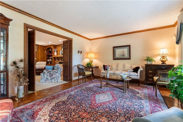 5233 Limerick Avenue NW, North Canton, OH 44720