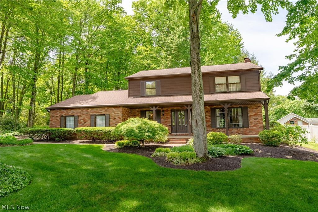 5233 Limerick Avenue NW, North Canton, OH 44720