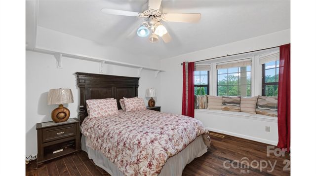 1117 Cedar Creek Drive, Morganton, NC 28655