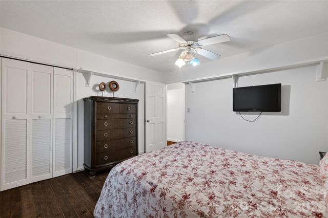 1117 Cedar Creek Drive, Morganton, NC 28655