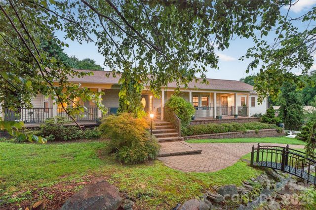 1117 Cedar Creek Drive, Morganton, NC 28655