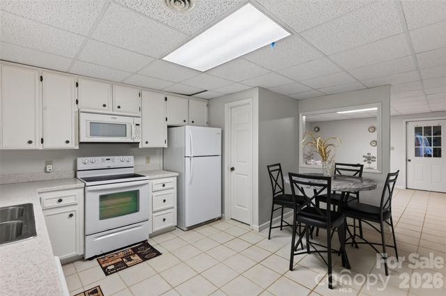 1117 Cedar Creek Drive, Morganton, NC 28655