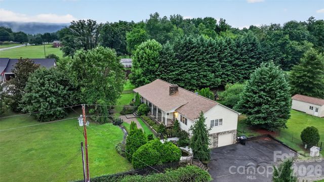 1117 Cedar Creek Drive, Morganton, NC 28655